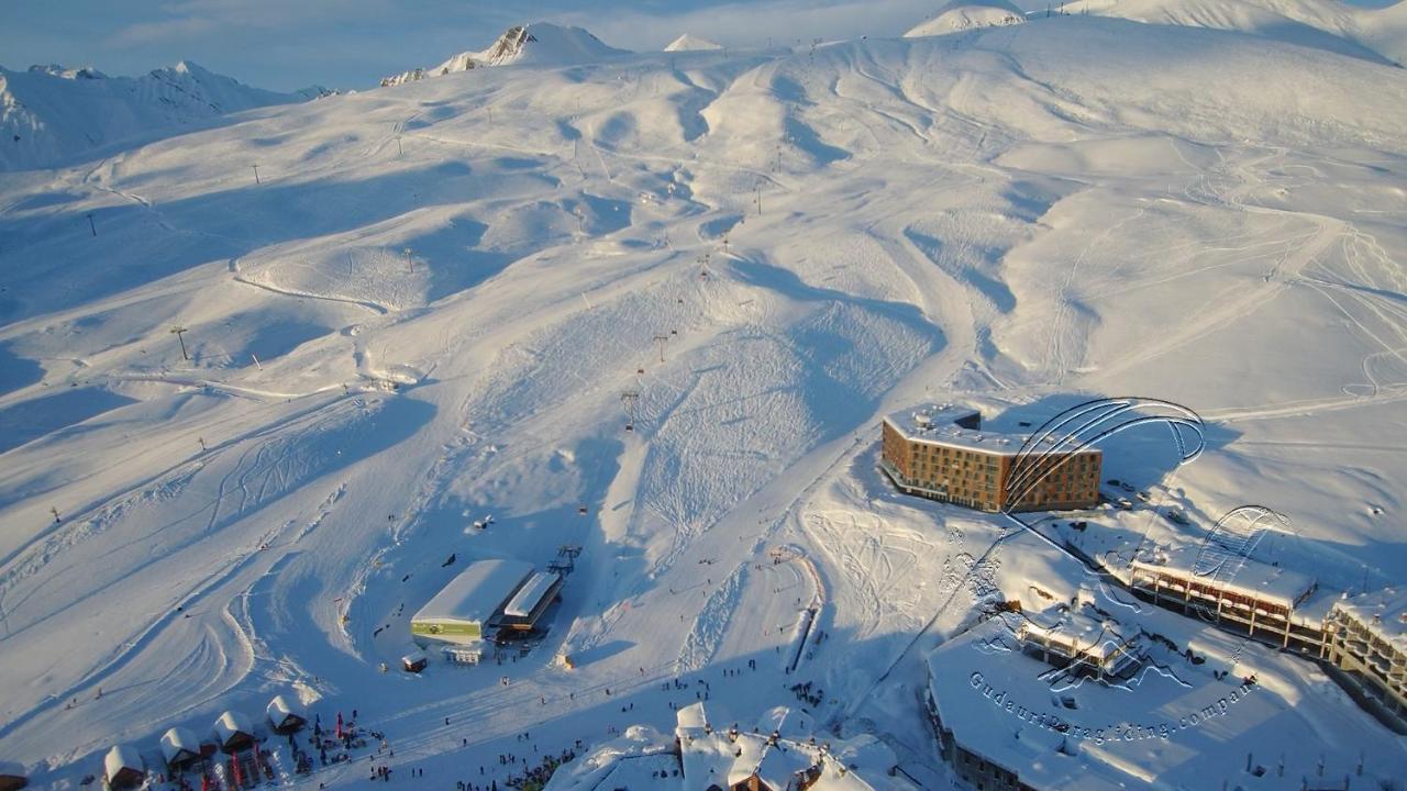 Hostel Near Ski Lift Goedaoeri Buitenkant foto